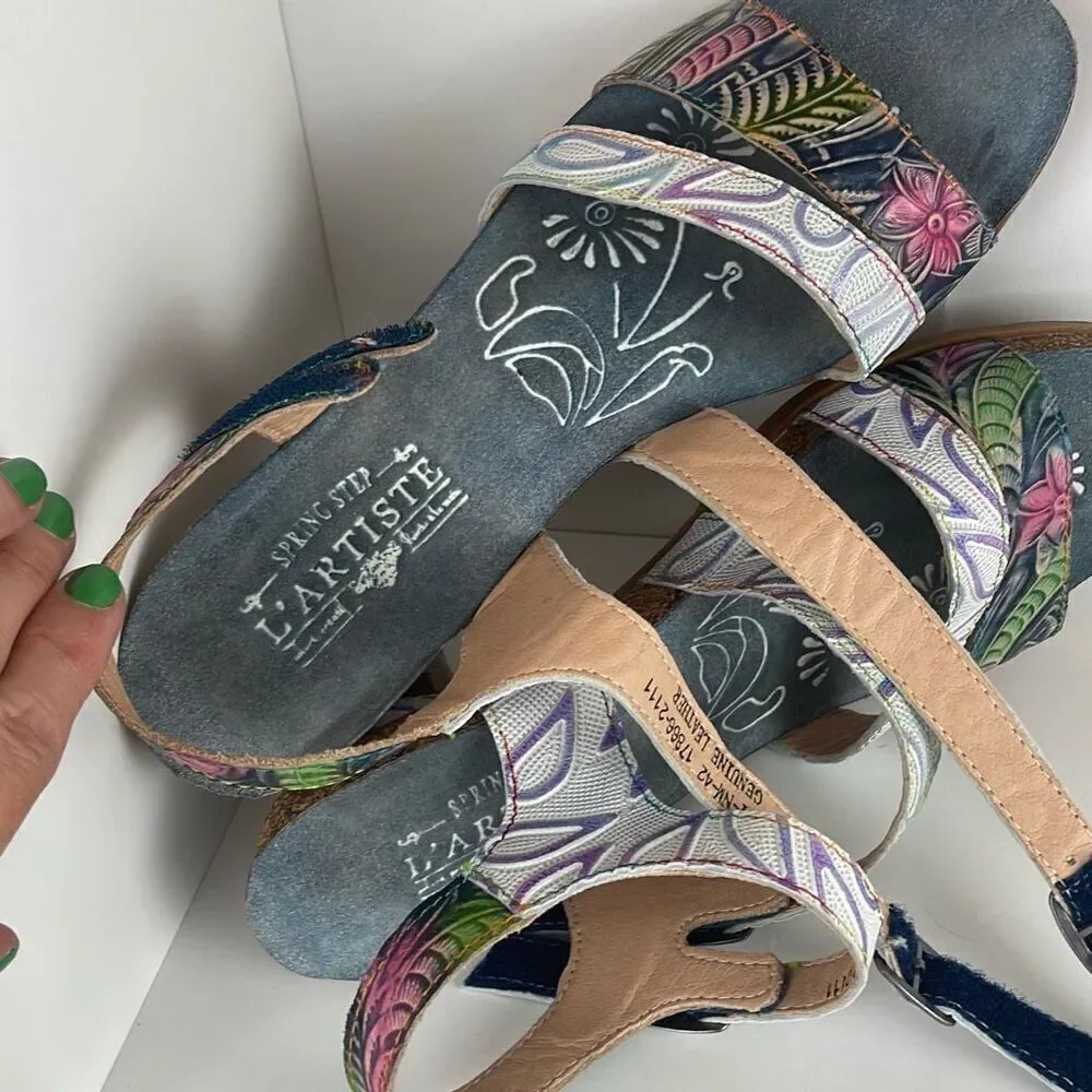 L’Artiste by Spring Step Bakiki Floral Embossed Leather Strappy Sandals 42
